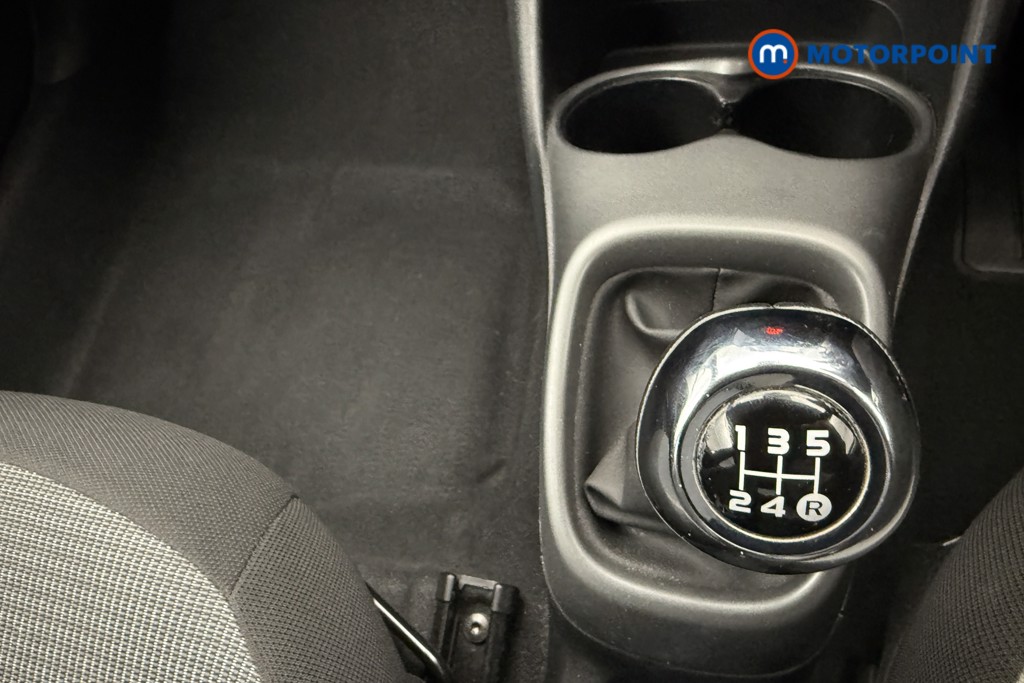 Toyota Aygo X-Trend Manual Petrol Hatchback - Stock Number (1576939) - 8th supplementary image