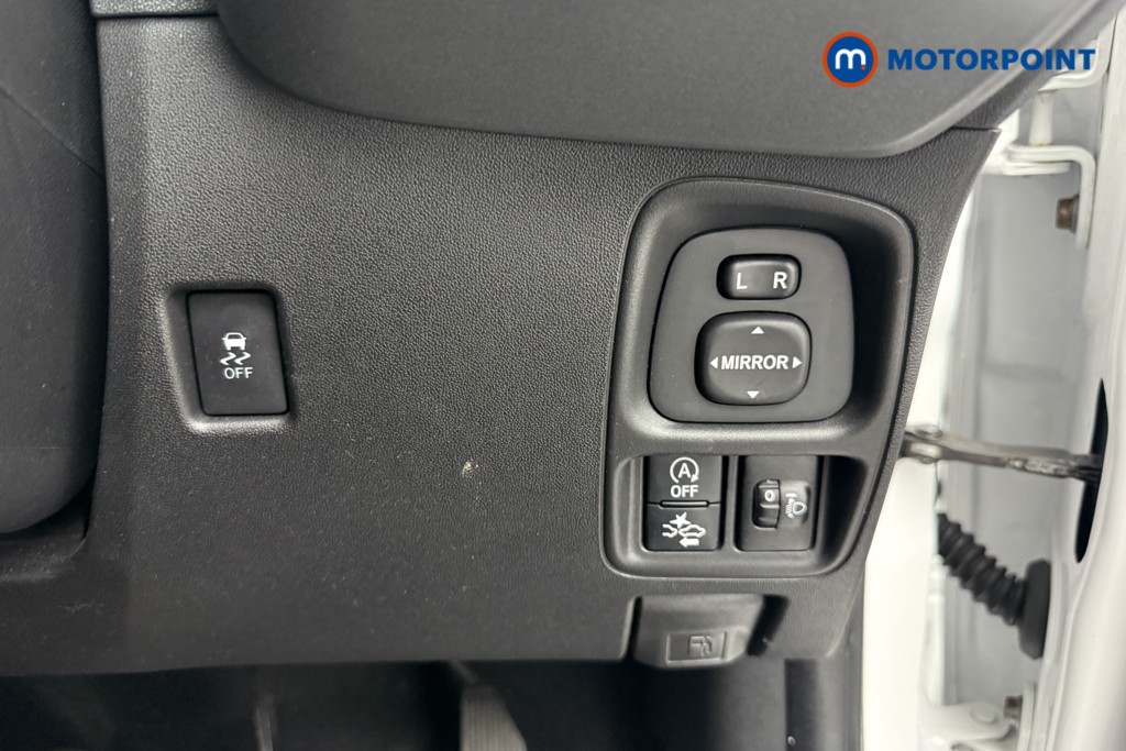 Toyota Aygo X-Trend Manual Petrol Hatchback - Stock Number (1576939) - 11th supplementary image