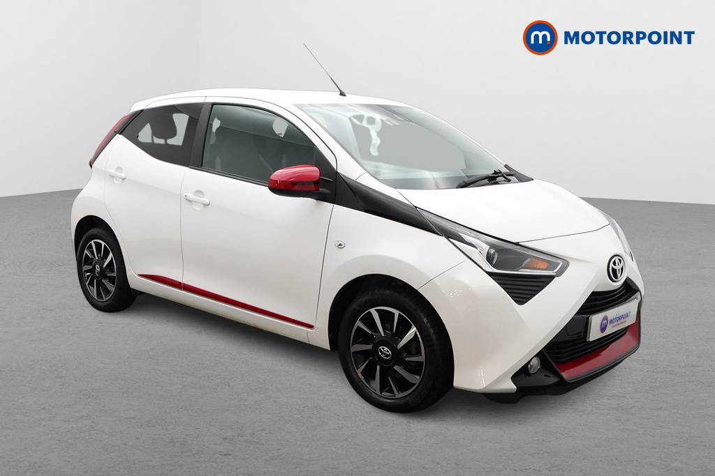 Toyota Aygo X-Trend Manual Petrol Hatchback - Stock Number (1576939) - Drivers side front corner