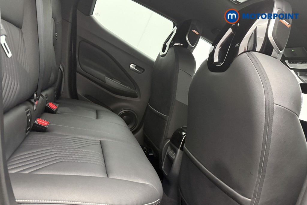 Nissan Juke Tekna Automatic Petrol SUV - Stock Number (1577147) - 9th supplementary image