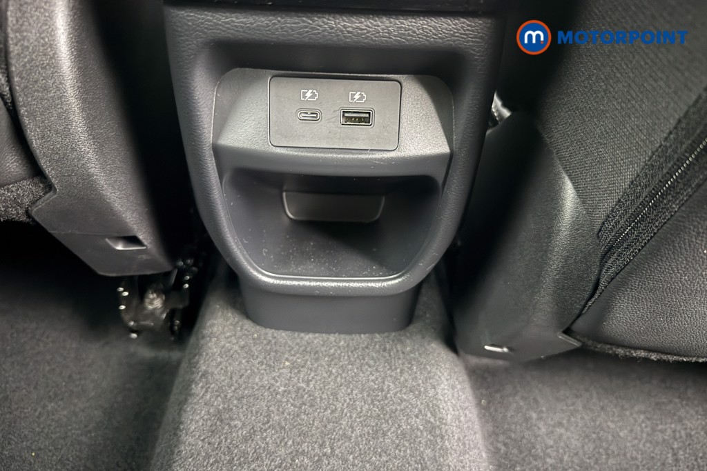 Nissan Juke Tekna Automatic Petrol SUV - Stock Number (1577147) - 20th supplementary image