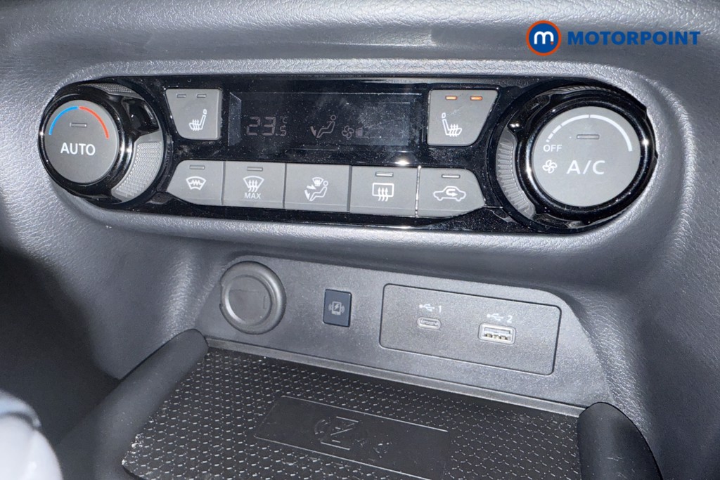 Nissan Juke Tekna Automatic Petrol SUV - Stock Number (1577148) - 11th supplementary image