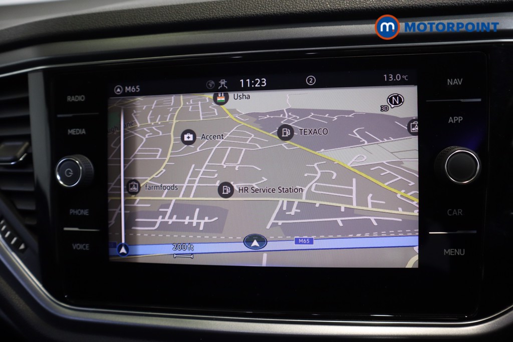 Volkswagen T-Roc Active Manual Petrol SUV - Stock Number (1577208) - 2nd supplementary image