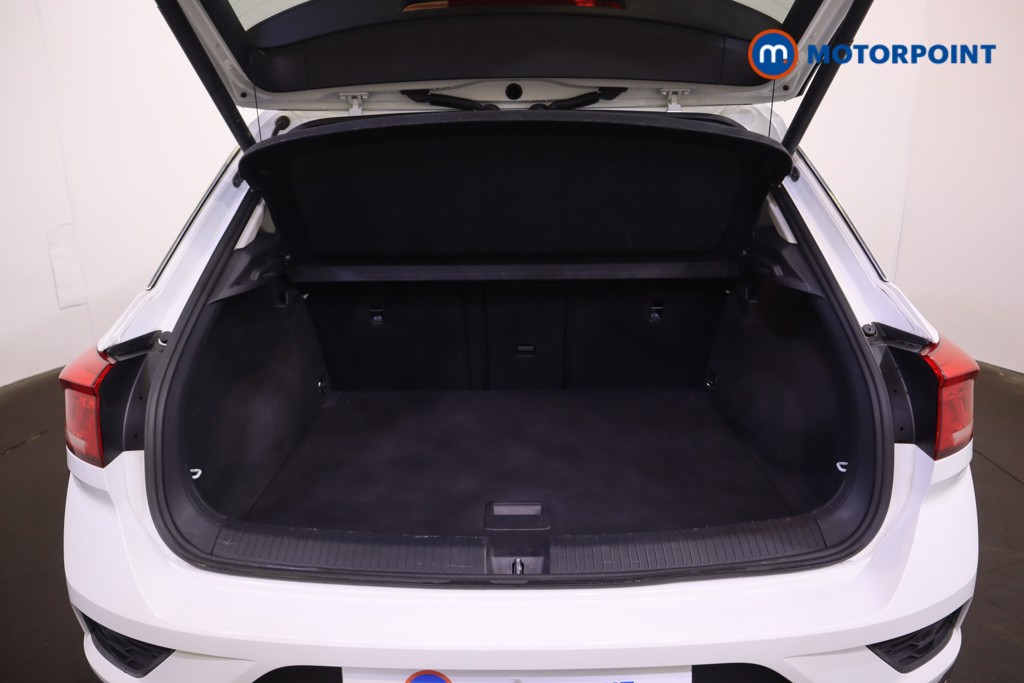 Volkswagen T-Roc Active Manual Petrol SUV - Stock Number (1577208) - 16th supplementary image