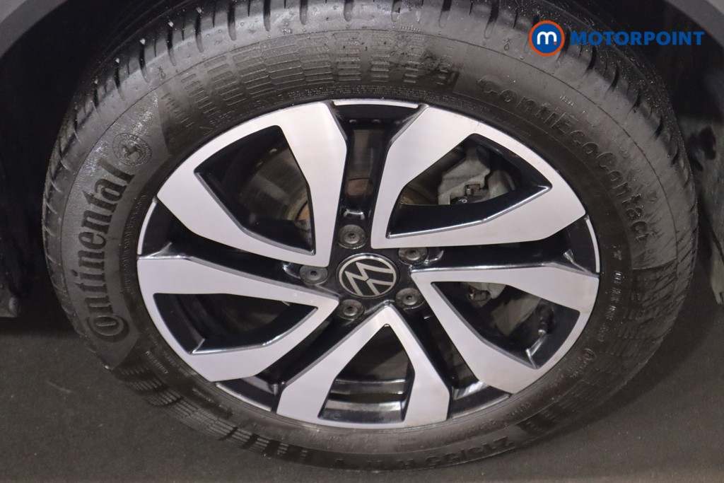 Volkswagen T-Roc Active Manual Petrol SUV - Stock Number (1577208) - 21st supplementary image