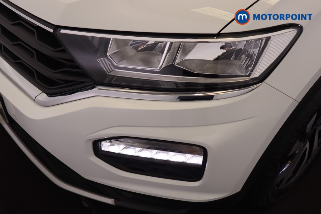 Volkswagen T-Roc Active Manual Petrol SUV - Stock Number (1577208) - 23rd supplementary image