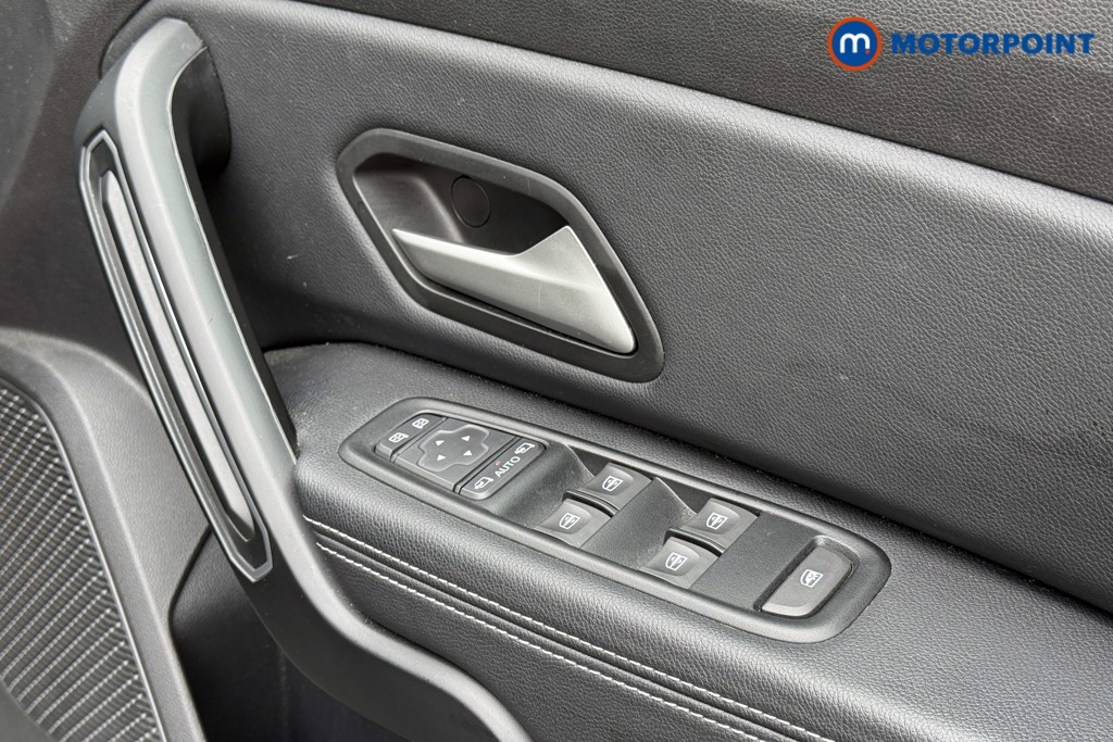 Dacia Duster Journey Manual Petrol SUV - Stock Number (1577402) - 10th supplementary image