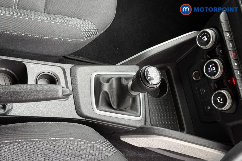 Dacia Duster Journey Manual Petrol SUV - Stock Number (1577402) - 13th supplementary image