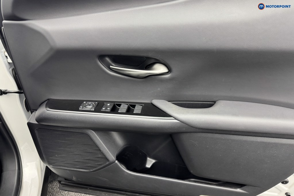 Lexus UX 250H 2.0 5Dr Cvt Without Nav Automatic Petrol-Electric Hybrid SUV - Stock Number (1577403) - 15th supplementary image