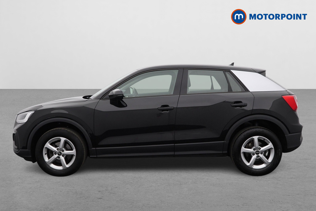 Audi Q2 Technik Manual Petrol SUV - Stock Number (1577476) - Passenger side