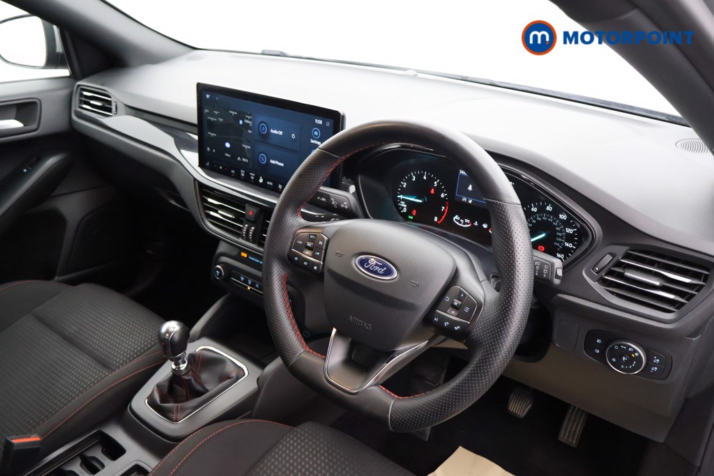 Ford Focus St-Line Manual Petrol Hatchback - Stock Number (1577646) - 10th supplementary image