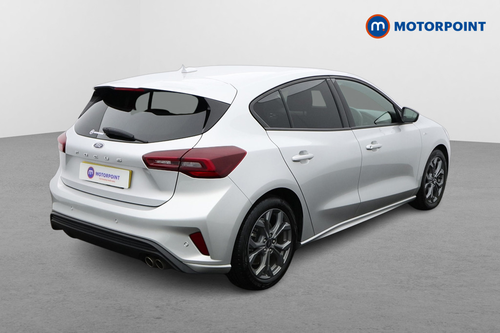Ford Focus St-Line Manual Petrol Hatchback - Stock Number (1577646) - Drivers side rear corner