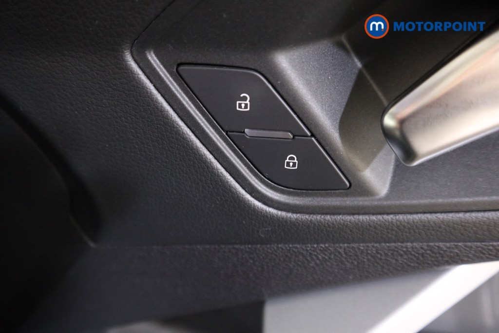 Audi Q3 Sport Automatic Petrol SUV - Stock Number (1577653) - 10th supplementary image