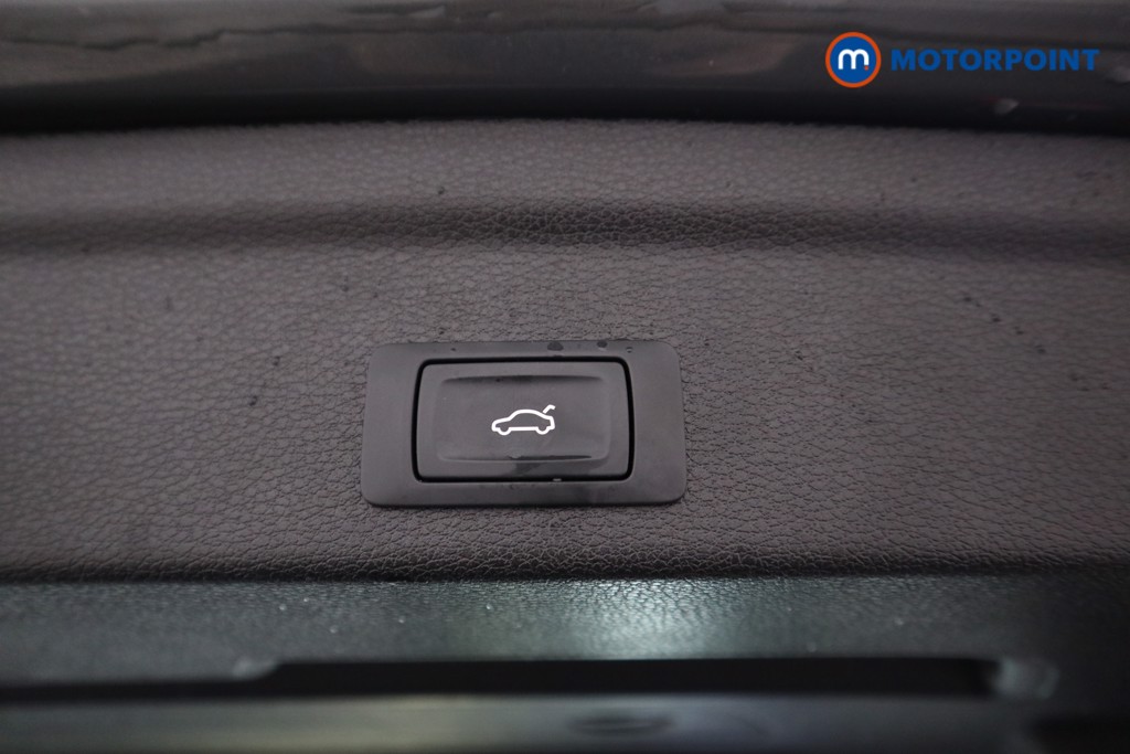 Audi Q3 Sport Automatic Petrol SUV - Stock Number (1577653) - 15th supplementary image