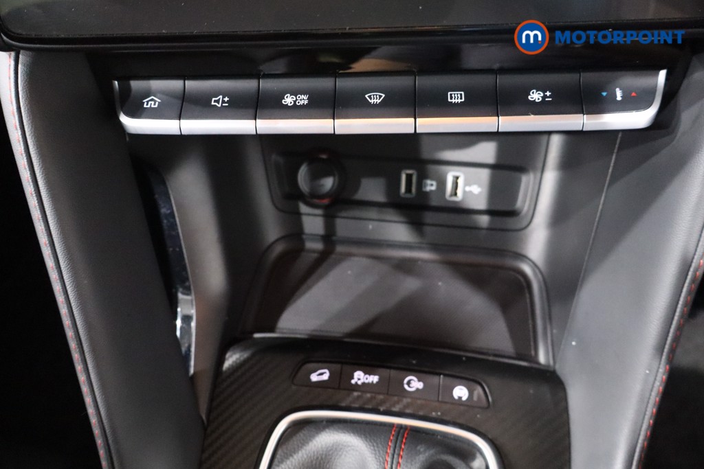 Mg Motor Uk ZS Exclusive Manual Petrol SUV - Stock Number (1577656) - 19th supplementary image