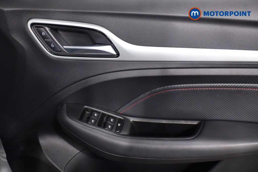 Mg Motor Uk ZS Exclusive Manual Petrol SUV - Stock Number (1577656) - 22nd supplementary image
