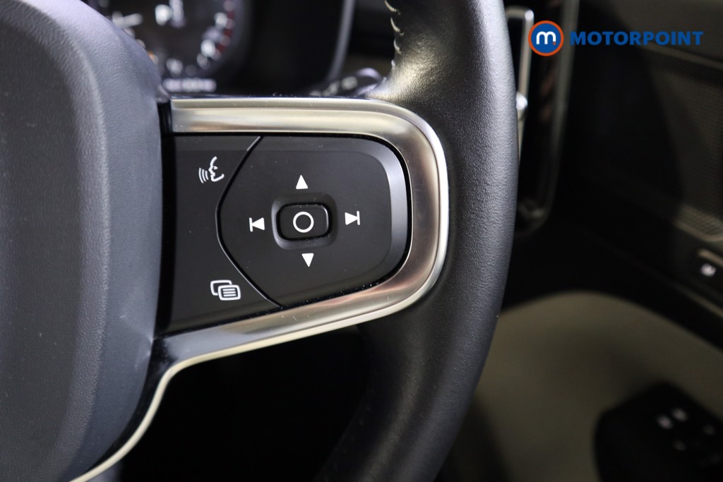 Volvo Xc40 Inscription Automatic Petrol SUV - Stock Number (1577987) - 4th supplementary image