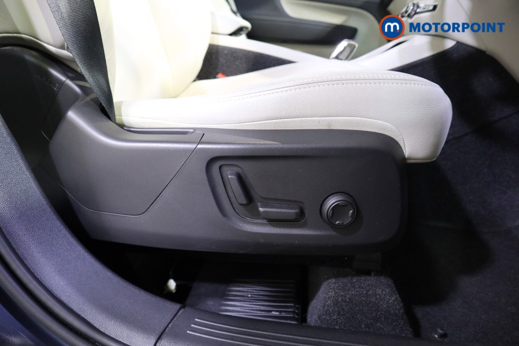 Volvo Xc40 Inscription Automatic Petrol SUV - Stock Number (1577987) - 11th supplementary image
