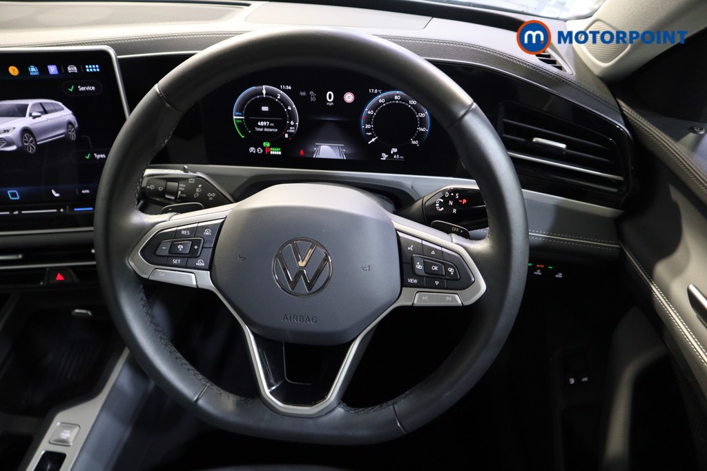 Volkswagen Passat Life Automatic Petrol Plug-In Hybrid Estate - Stock Number (1578117) - 2nd supplementary image