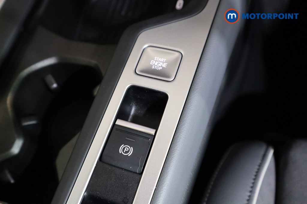 Volkswagen Passat Life Automatic Petrol Plug-In Hybrid Estate - Stock Number (1578117) - 7th supplementary image