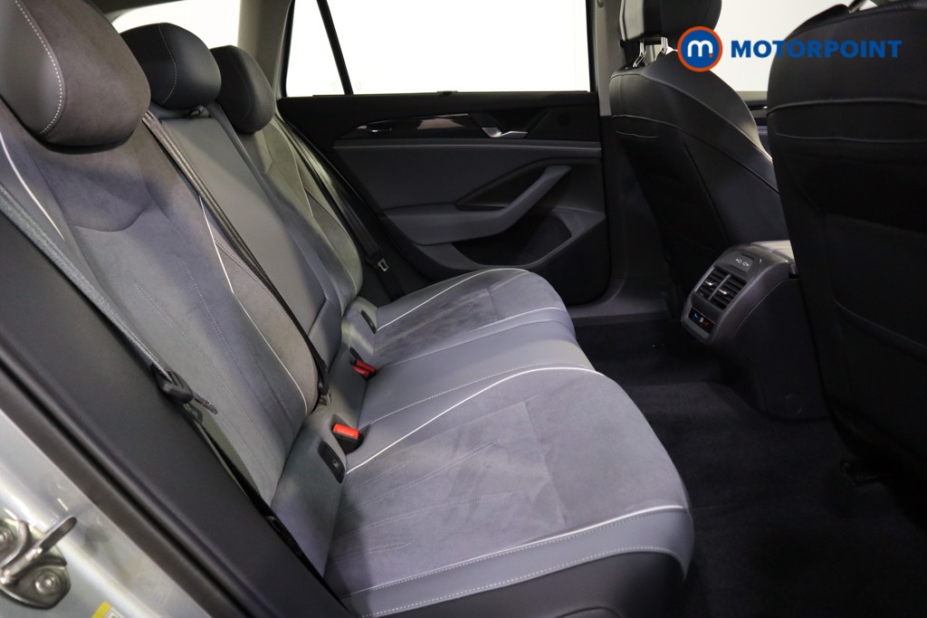 Volkswagen Passat Life Automatic Petrol Plug-In Hybrid Estate - Stock Number (1578117) - 14th supplementary image