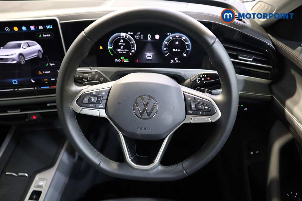Volkswagen Passat Life Automatic Petrol Plug-In Hybrid Estate - Stock Number (1578152) - 2nd supplementary image