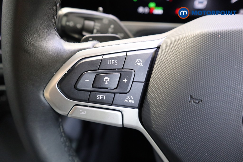 Volkswagen Passat Life Automatic Petrol Plug-In Hybrid Estate - Stock Number (1578152) - 3rd supplementary image