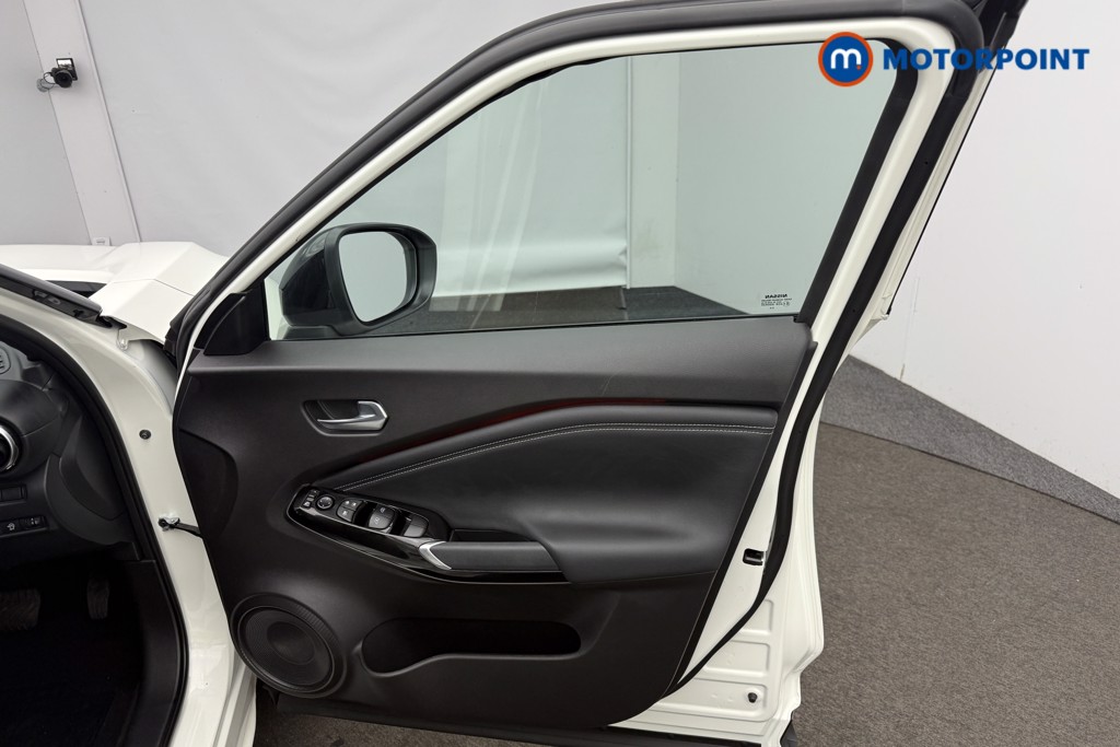 Nissan Juke Tekna Automatic Petrol SUV - Stock Number (1578229) - 12th supplementary image