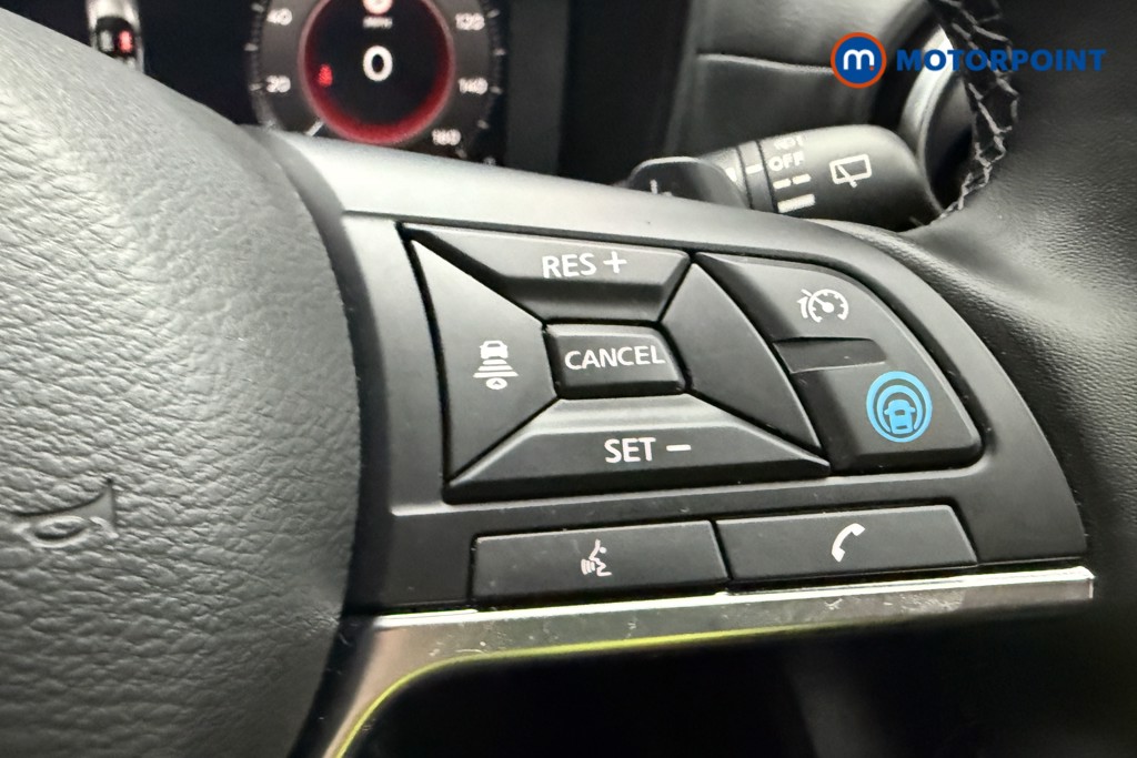 Nissan Juke Tekna Automatic Petrol SUV - Stock Number (1578229) - 18th supplementary image