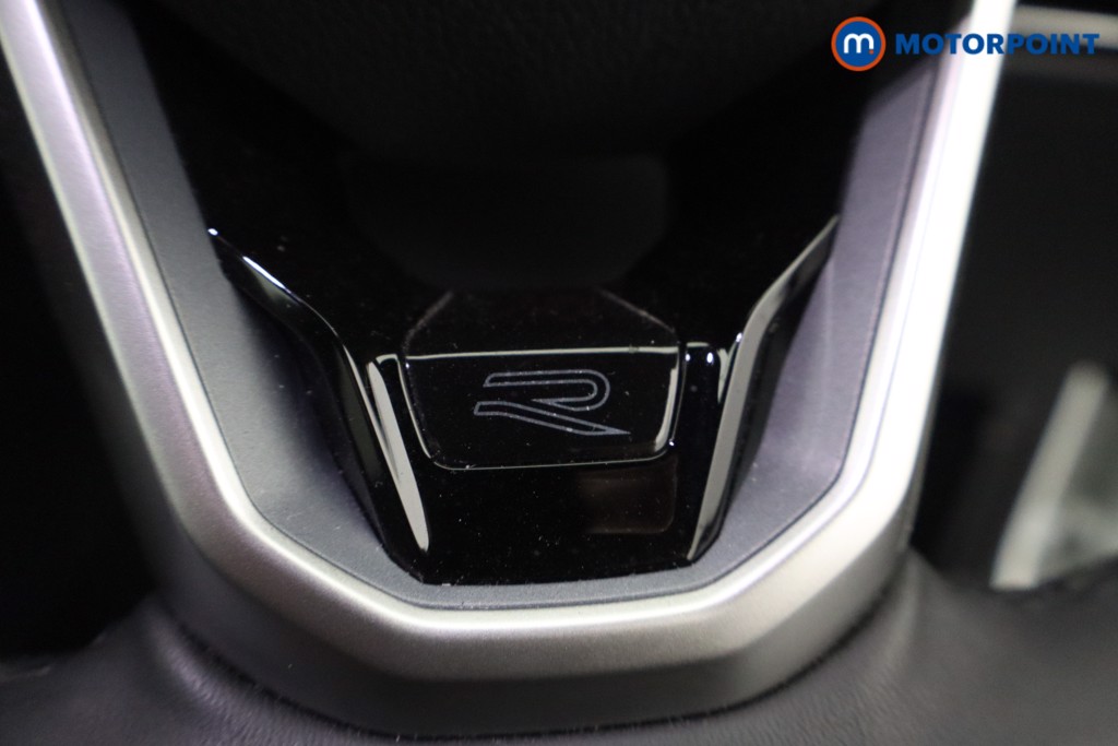 Volkswagen Golf R-Line Manual Petrol Hatchback - Stock Number (1578270) - 15th supplementary image