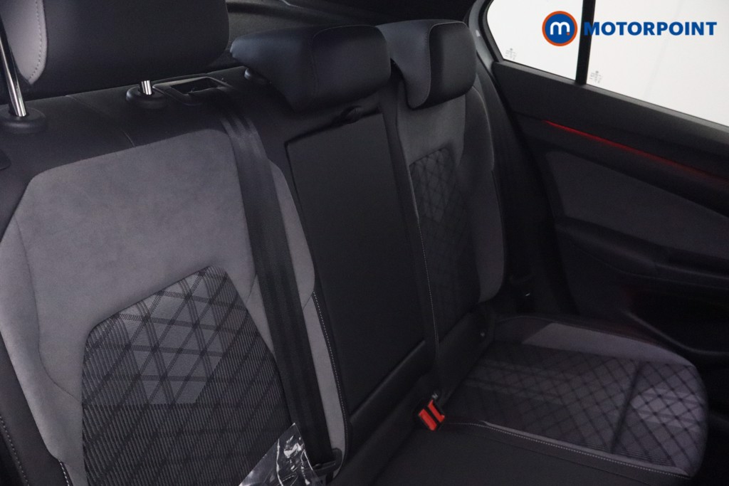 Volkswagen Golf R-Line Manual Petrol Hatchback - Stock Number (1578270) - 23rd supplementary image