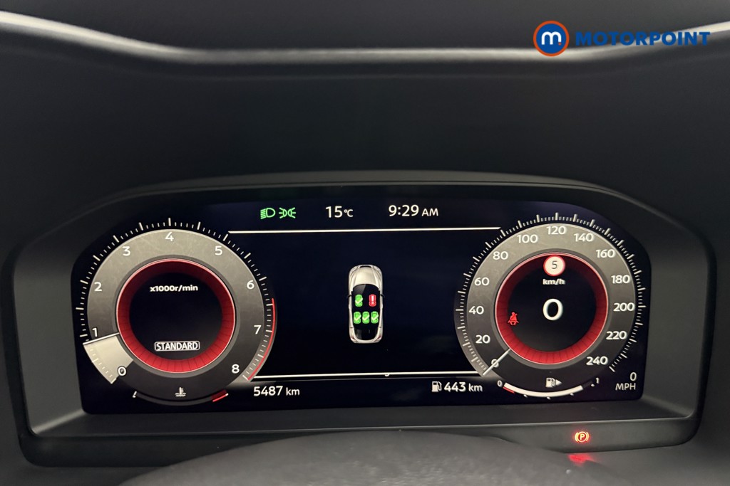 Nissan Juke Tekna Manual Petrol SUV - Stock Number (1578343) - 4th supplementary image