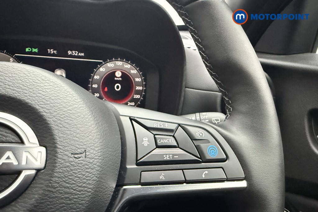 Nissan Juke Tekna Manual Petrol SUV - Stock Number (1578343) - 14th supplementary image