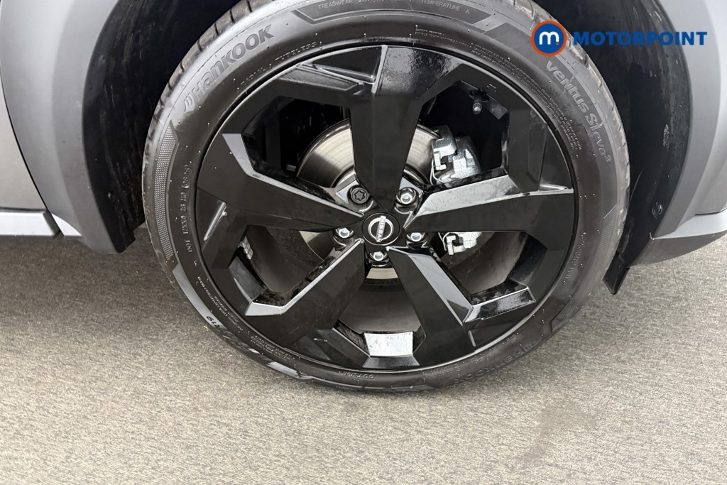 Nissan Juke Tekna Manual Petrol SUV - Stock Number (1578343) - 17th supplementary image