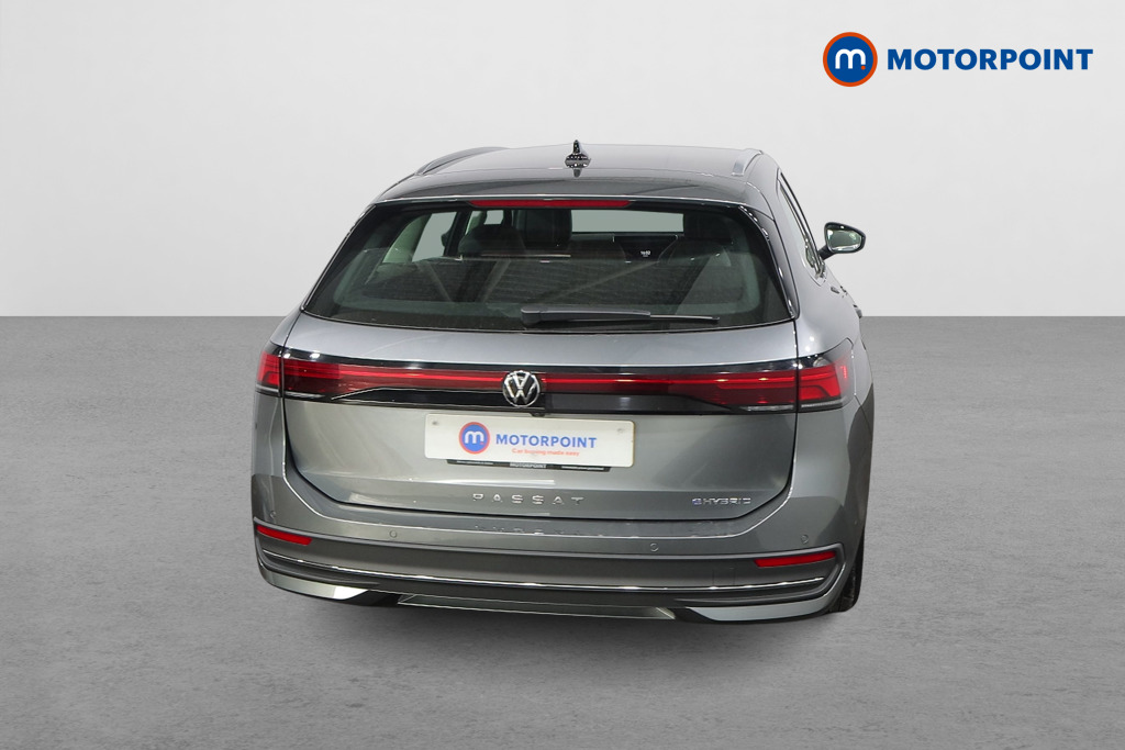 Volkswagen Passat Life Automatic Petrol Plug-In Hybrid Estate - Stock Number (1578392) - Rear bumper