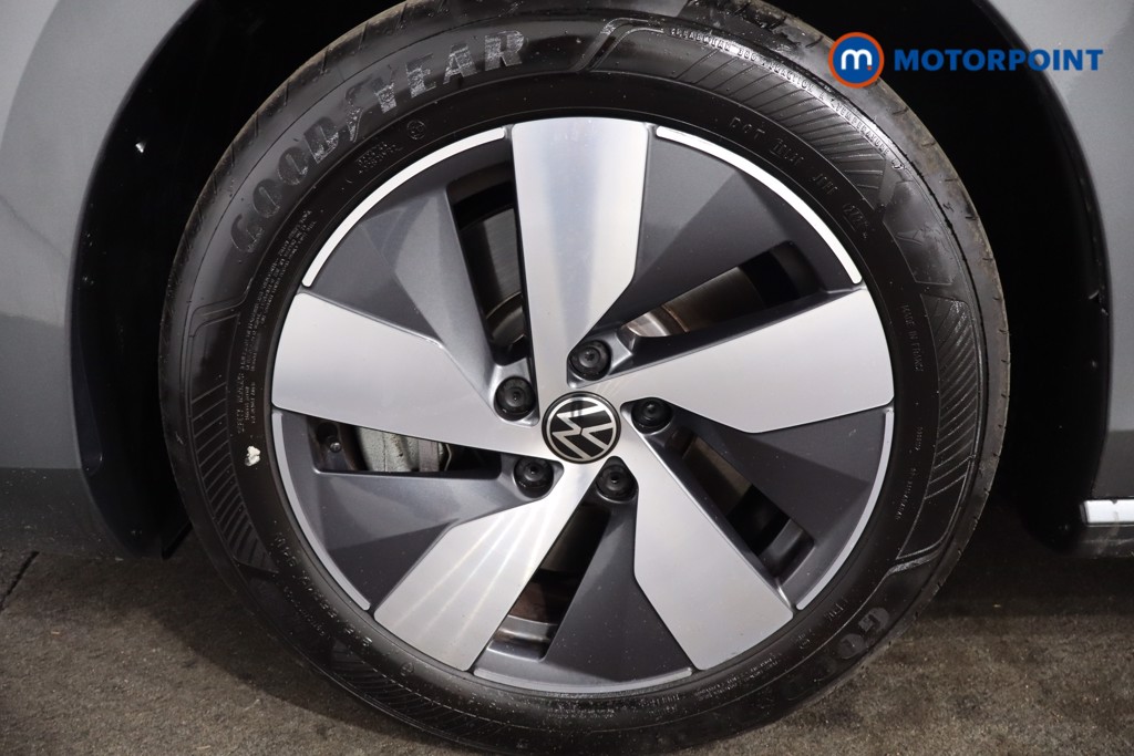 Volkswagen Passat Life Automatic Petrol Plug-In Hybrid Estate - Stock Number (1578404) - 11th supplementary image