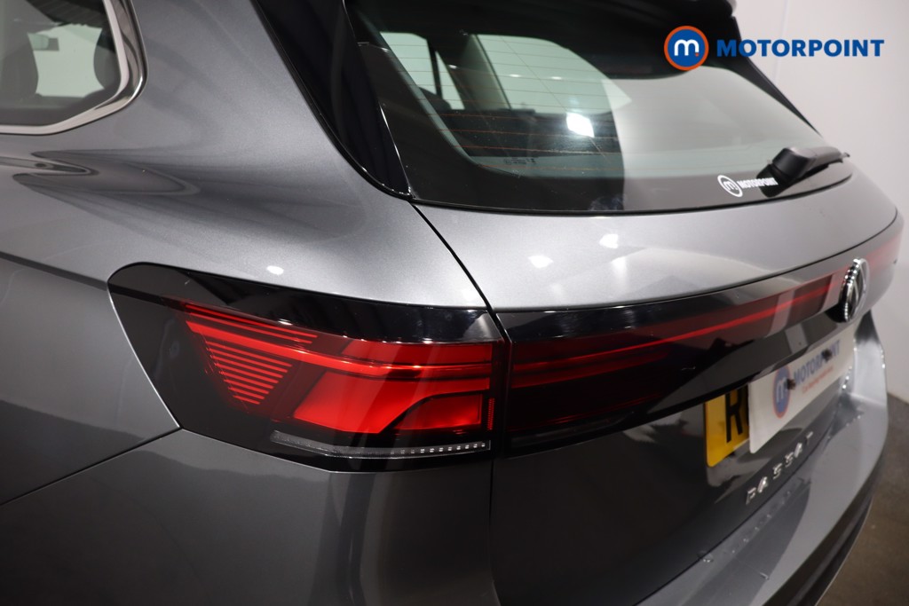 Volkswagen Passat Life Automatic Petrol Plug-In Hybrid Estate - Stock Number (1578404) - 34th supplementary image