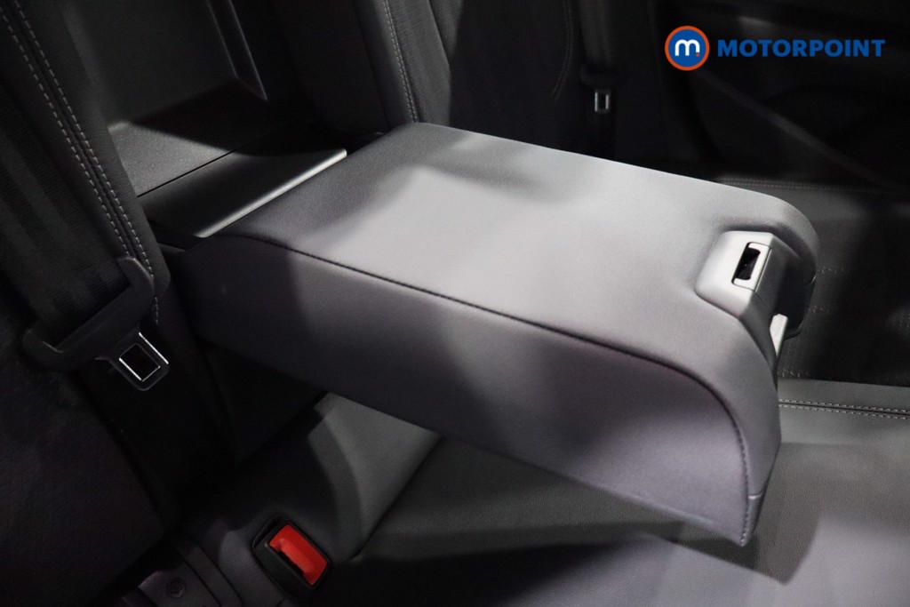 Audi A4 S Line Manual Petrol Saloon - Stock Number (1578680) - 30th supplementary image