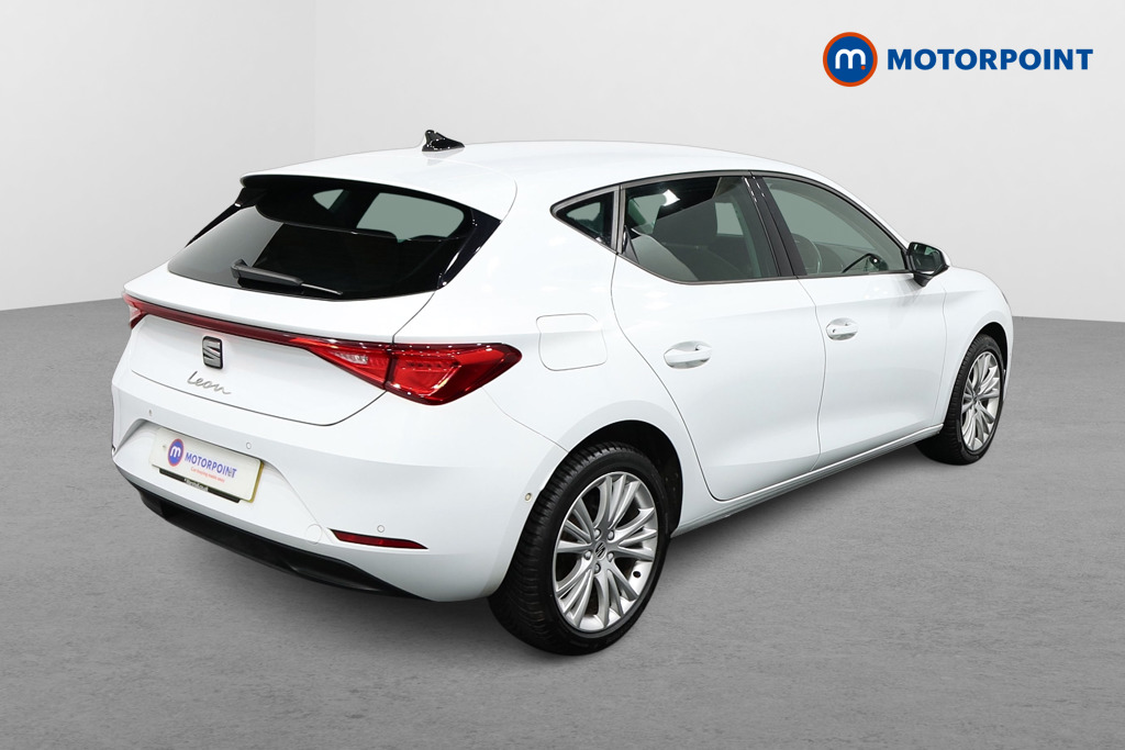 Seat Leon Se Dynamic Manual Petrol Hatchback - Stock Number (1578777) - Drivers side rear corner