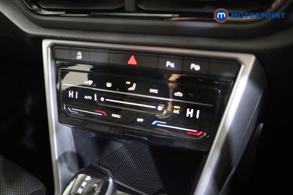 Volkswagen T-Roc Match Automatic Petrol SUV - Stock Number (1578863) - 7th supplementary image