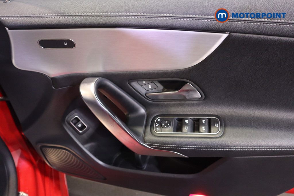 Mercedes-Benz CLA Amg Line Automatic Petrol Estate - Stock Number (1579002) - 7th supplementary image
