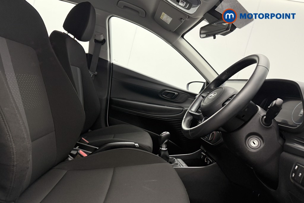 Hyundai I20 Advance Manual Petrol Hatchback - Stock Number (1579188) - 7th supplementary image