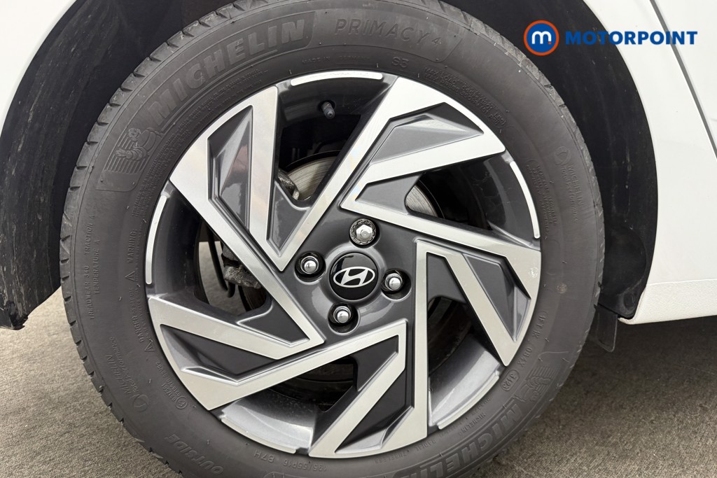 Hyundai I20 Advance Manual Petrol Hatchback - Stock Number (1579188) - 9th supplementary image