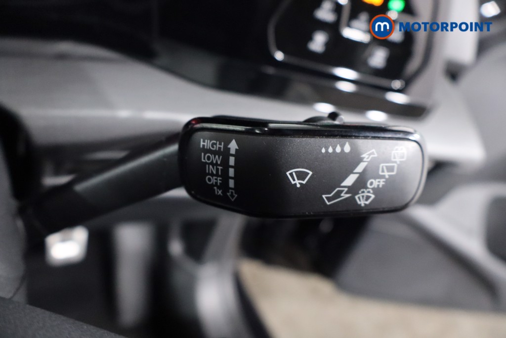 Volkswagen Golf GTD Automatic Diesel Hatchback - Stock Number (1579279) - 16th supplementary image