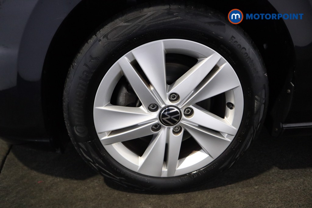 Volkswagen Golf Life Automatic Diesel Hatchback - Stock Number (1527930) - 16th supplementary image