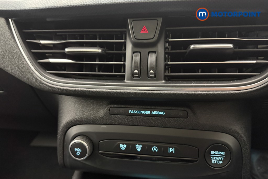 Ford Focus Active X Vignale Edition Automatic Diesel Hatchback - Stock Number (1545833) - 8th supplementary image