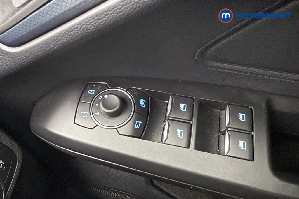 Ford Focus Active X Vignale Edition Automatic Diesel Hatchback - Stock Number (1545833) - 14th supplementary image