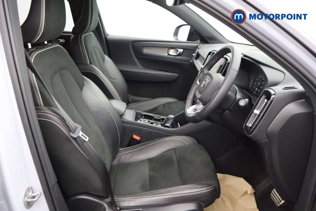 Volvo Xc40 R Design Pro Automatic Petrol SUV - Stock Number (1555931) - 11th supplementary image