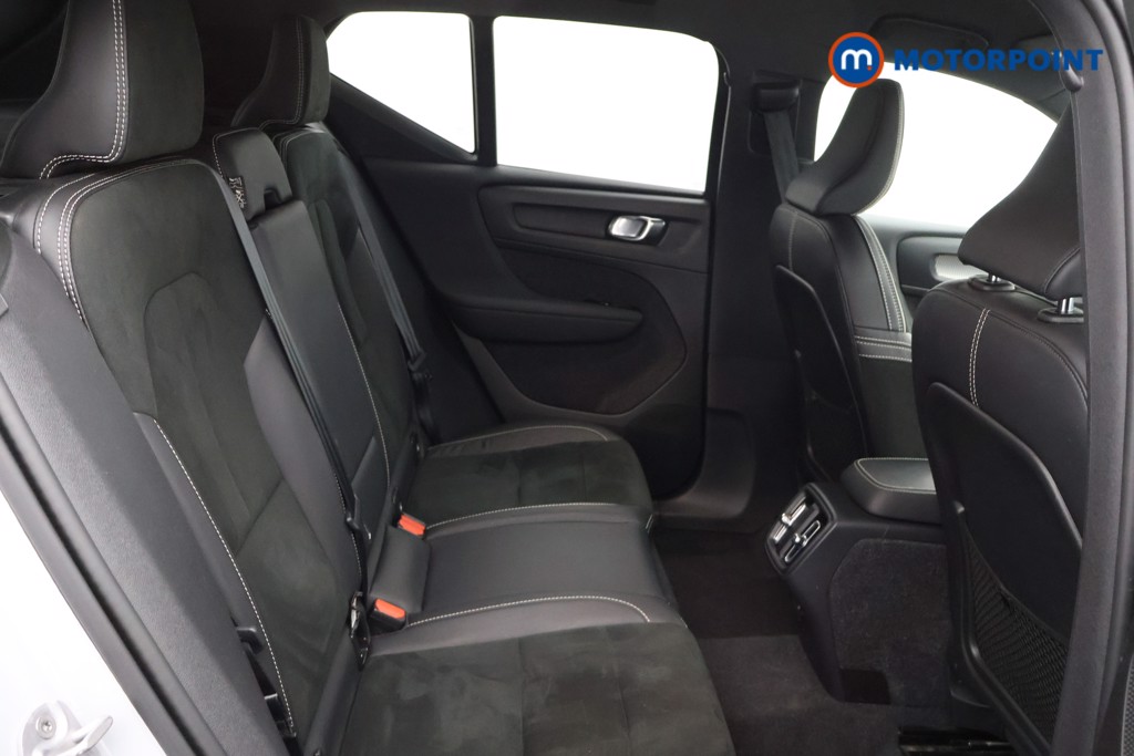 Volvo Xc40 R Design Pro Automatic Petrol SUV - Stock Number (1555931) - 12th supplementary image