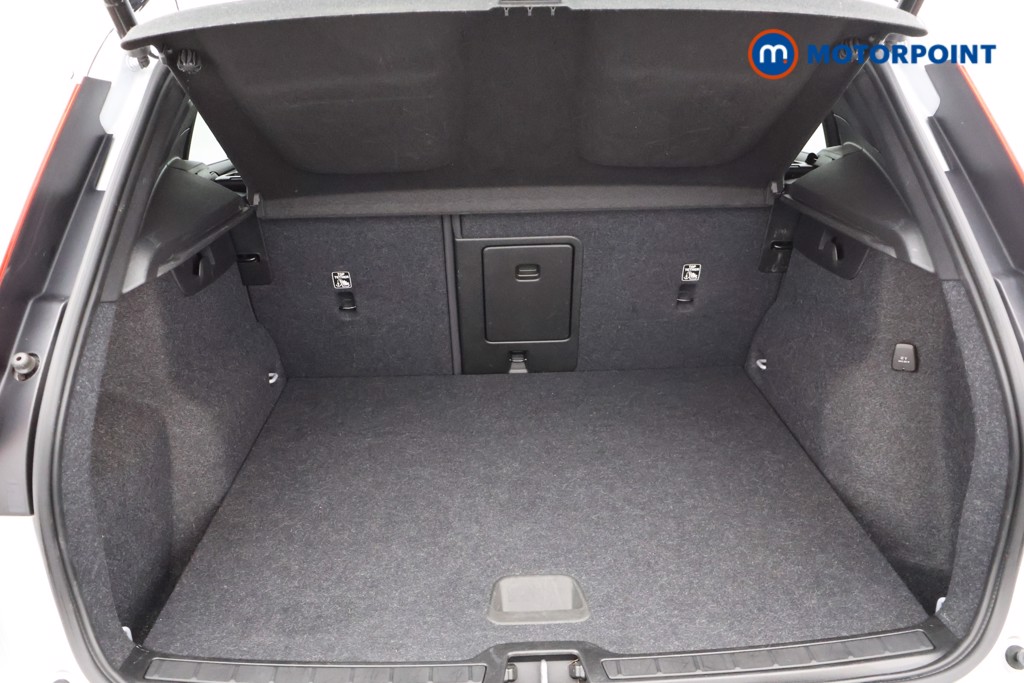 Volvo Xc40 R Design Pro Automatic Petrol SUV - Stock Number (1555931) - 15th supplementary image